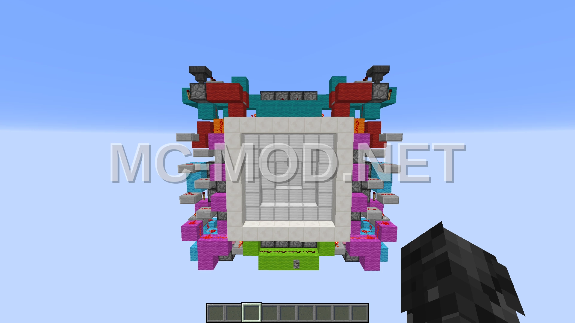 Compact 6×6 Piston Door